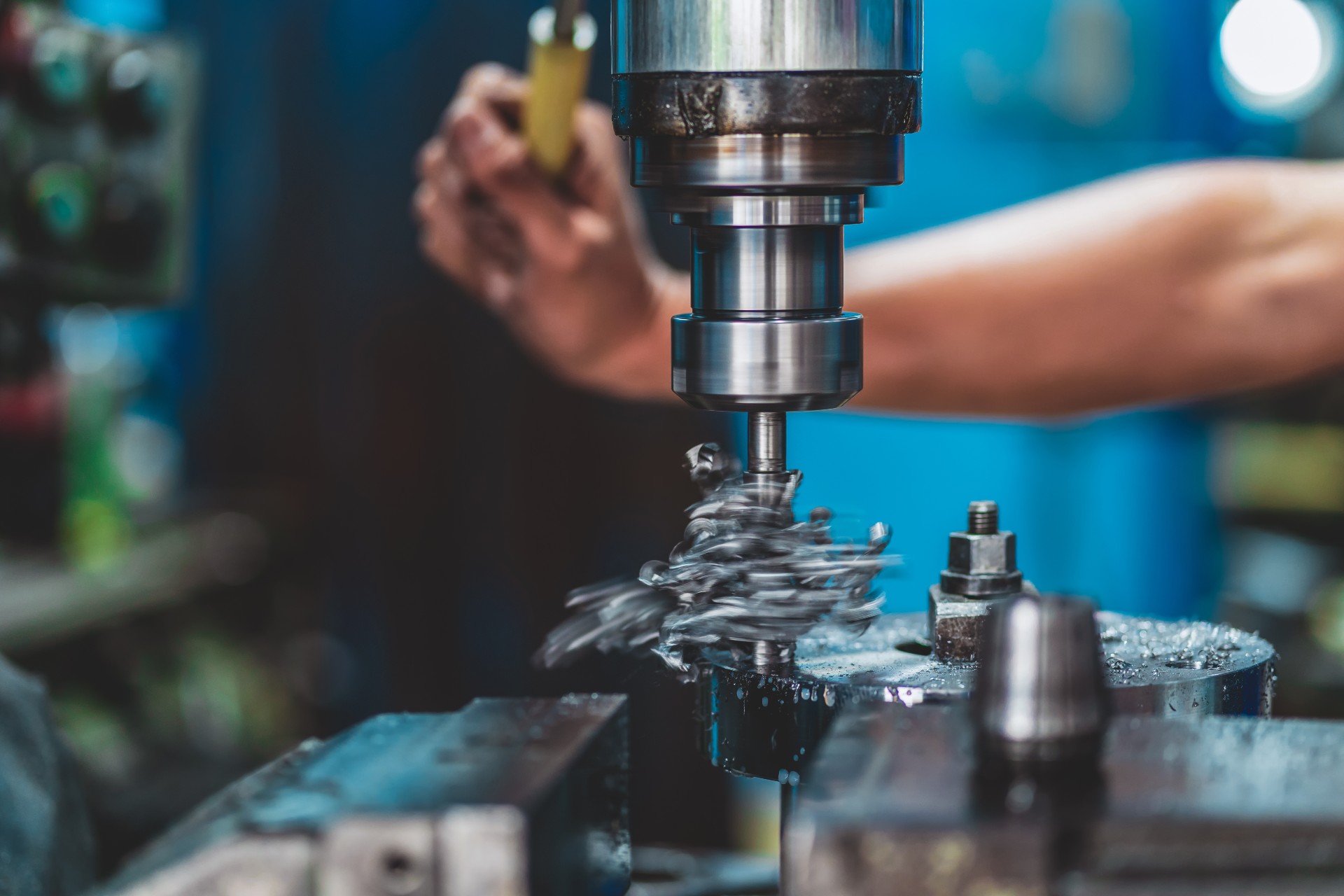 Novum Law helps machine operator injured at work receive compensation